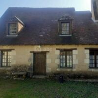 Façade sur jardin grand gîte