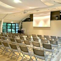 Salle Ebihens en conférence - vue mer