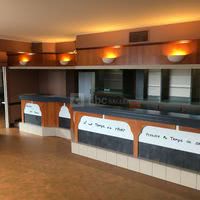 Bar attenant à la salle de cocktail