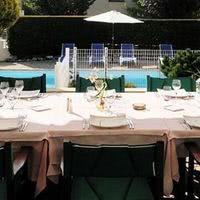 Hôtel Restaurant Les Peyrières