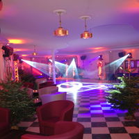 Salon marylne (coté piste)