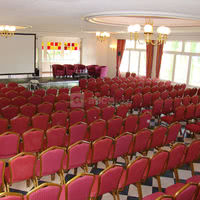 Salon le lac (disposition conférence)