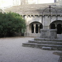 Abbaye de Montmajour