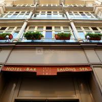 Façade de l'hôtel Bel Ami