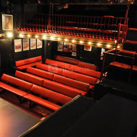Salle du point virgule
