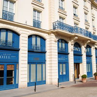 Façade de l'Hôtel