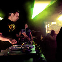 Dj