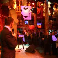 Le Network Café