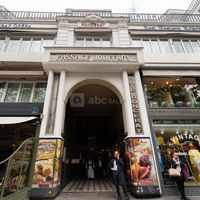 Le Salon des Miroirs