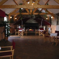 Salle cheminée(70 m²)