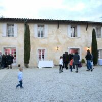 Cour intérieure, accès Salle Aliénor
