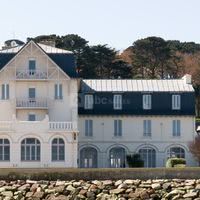 Vue château de sable depuis la plage