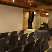 Cour des Loges