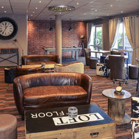 L'Attic Bar