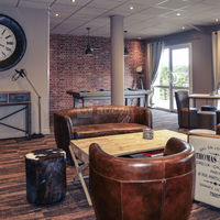L'Attic Bar