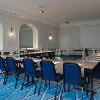 Salon Drouot - U