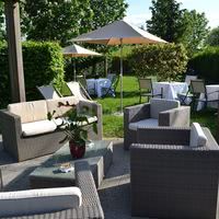 Vin d'honneur sur la terrasse - vue n°2