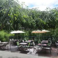 Profitez de la terrasse