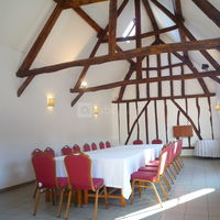 LA TAVERNE