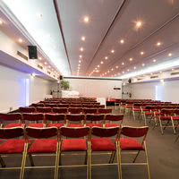 Au Tapis Rouge