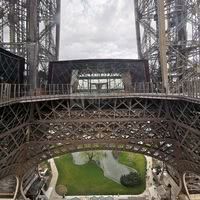L'écrin perché au 1er étage de la Tour Eiffel