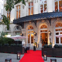 Façade