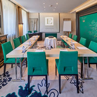 Suite 206 - format U