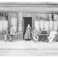 Façade de l'auberge ravoux en 1891