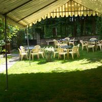 Parc avec tente