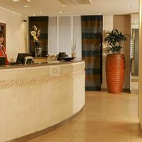 Citadines Paris La Défense