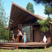 Chalet polynésien/ Camping des Portes du Beaujolais