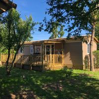 Bungalow / camping avec piscine proche Villefranche sur Saône