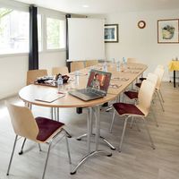 Qualys Hôtel Inn Nanterre - La Défense