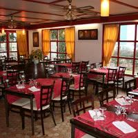 Hôtel Grill Le Coudray-Montceaux