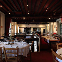 LA SALLE DU RESTAURANT 2