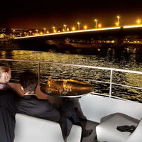 Le Café Barge