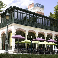 Le pavillon du lac