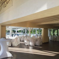 Domaine Des Pierres Dorées