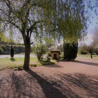 Domaine des Pierres Dorées - Vue Extérieure