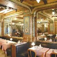 Tables coté entrée