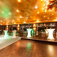 Bateau Maxim's sur Seine