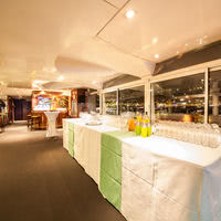 Bateau Maxim's sur Seine