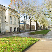 Allée - extérieur de l'hôtel