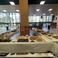 Buffet dans le hall