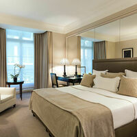 Hôtel François 1er Champs-Élysées Paris