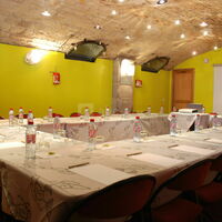 Salle fronsac en u
