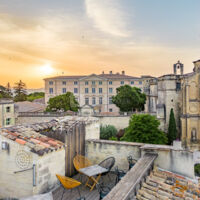 Boutique Hôtel Entraigues - Terrasse Panoramique avec vu sur la cathédrale Saint-Théodorit d'Uzès
