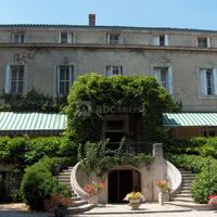 Façade du mas
