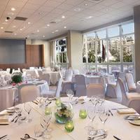 Salon roseraie avec terrasse privative