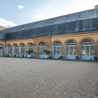 Orangerie vue de l'extérieur